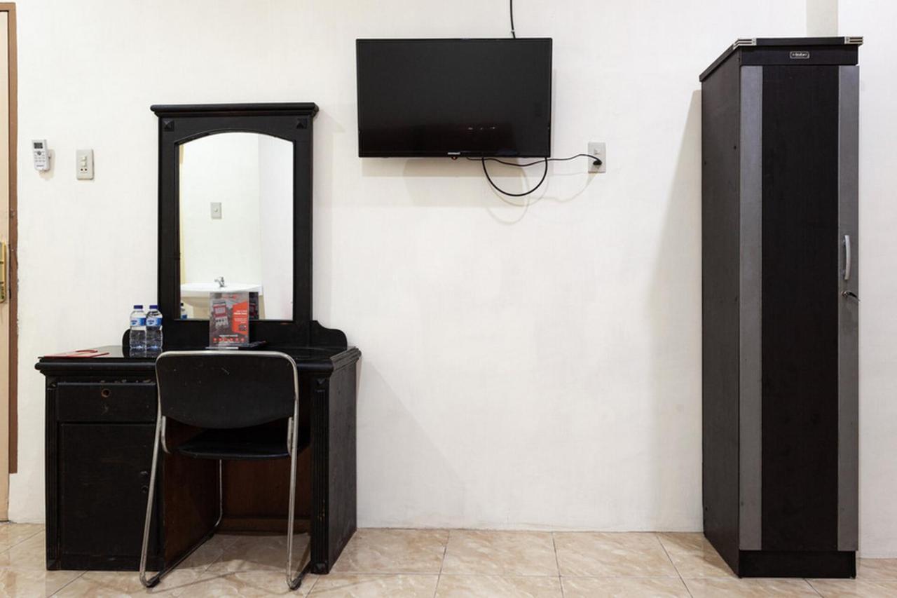 Reddoorz Near Yuki Simpang Raya Mall Medan 2 Exterior foto